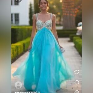 La Femme Light Blue Embellished Prom Dress. Size 2. New